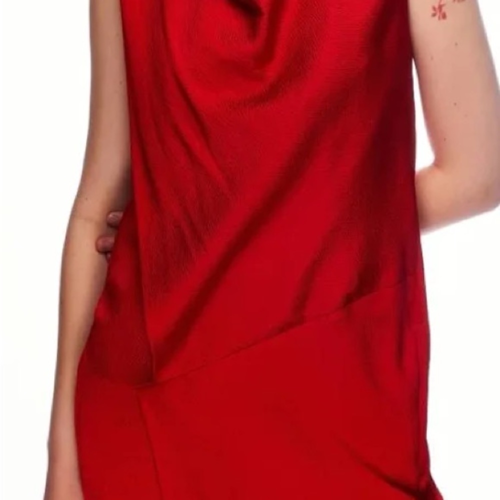 Chic Red Sleeveless Dress